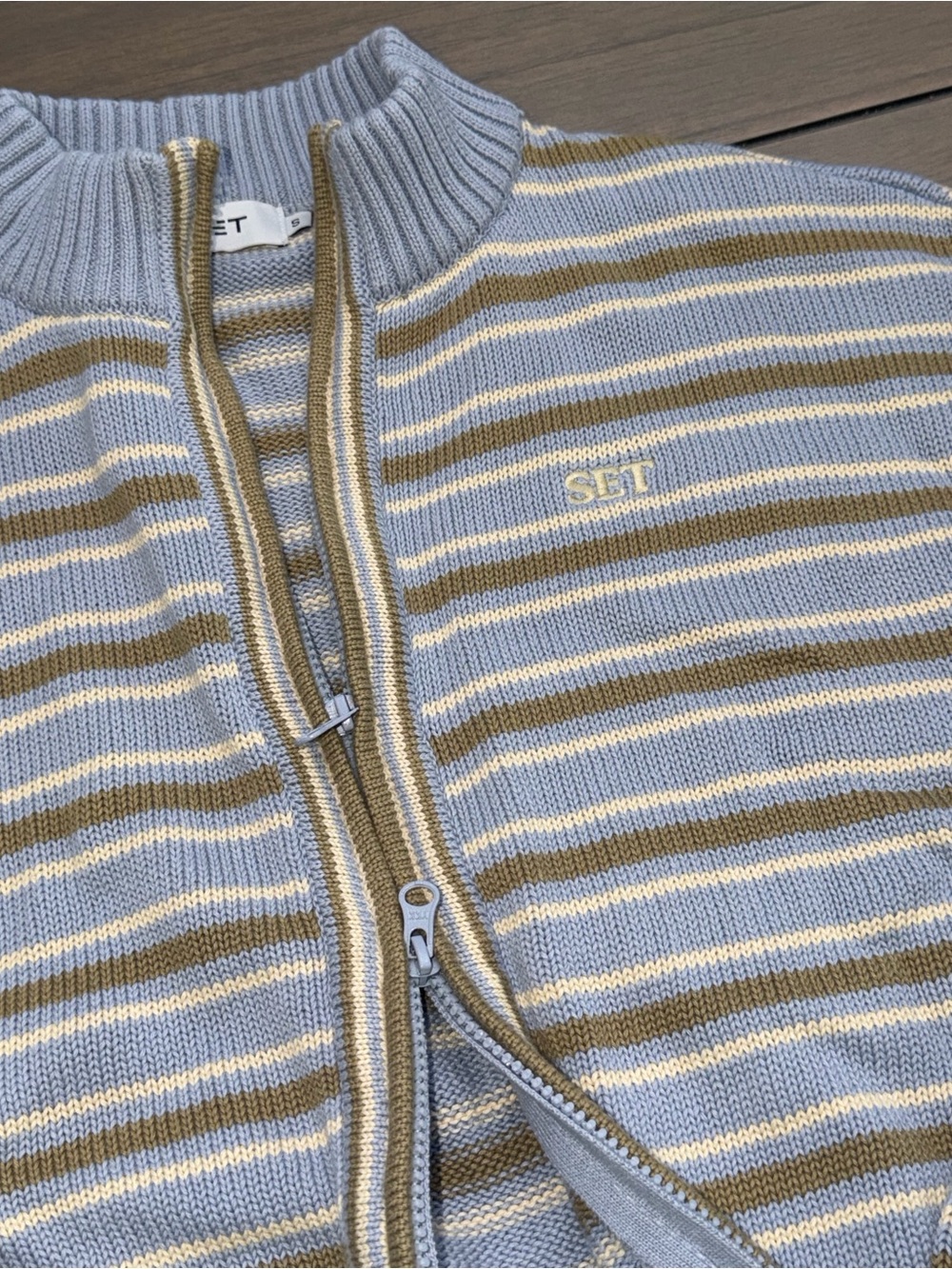Set Active Weekend Knit Weekend Stripe Funnel Zip Palmetto Small Brand New - Picture 10 of 15